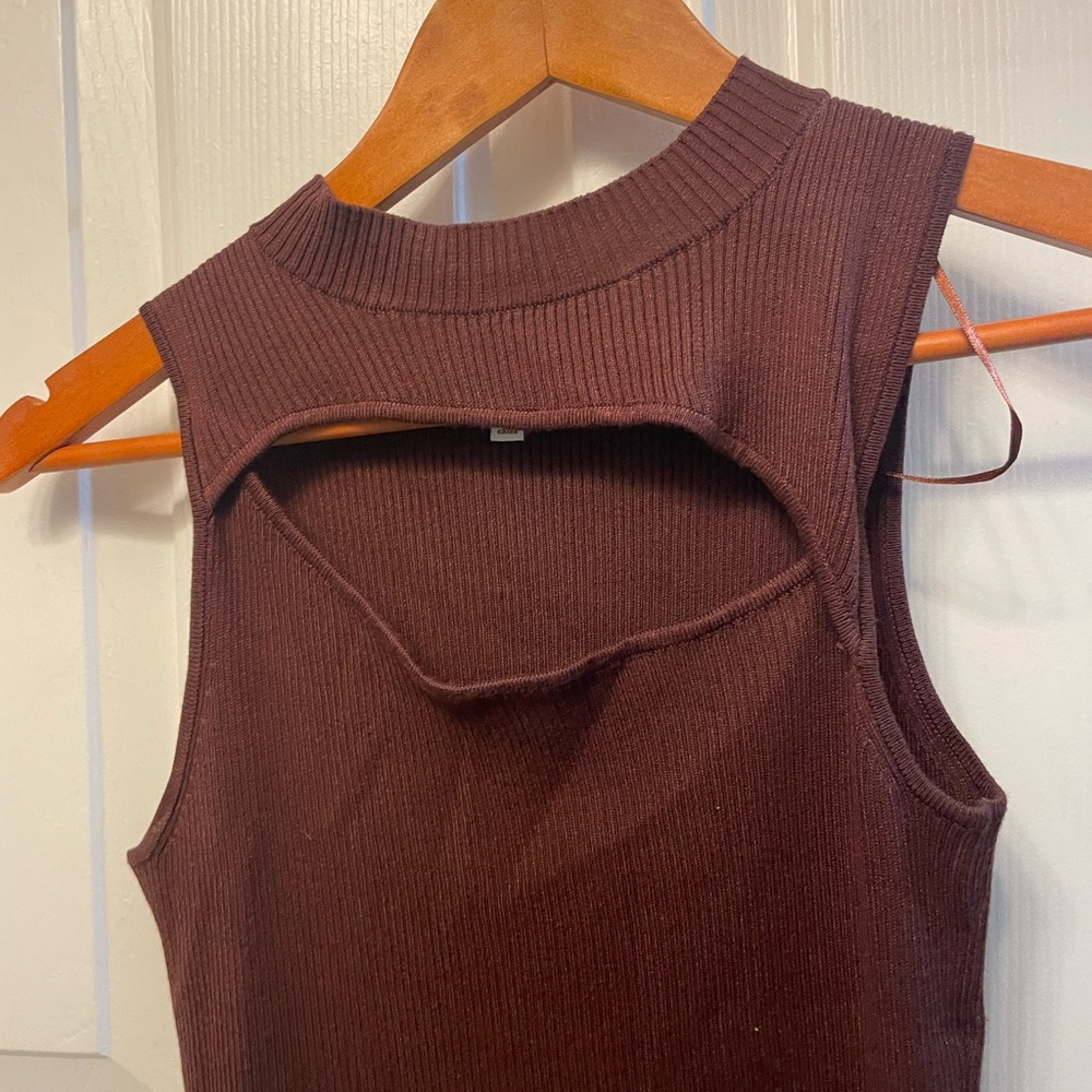 NWOT Bodycon Midi Keyhole Detail Maroon Red Dress